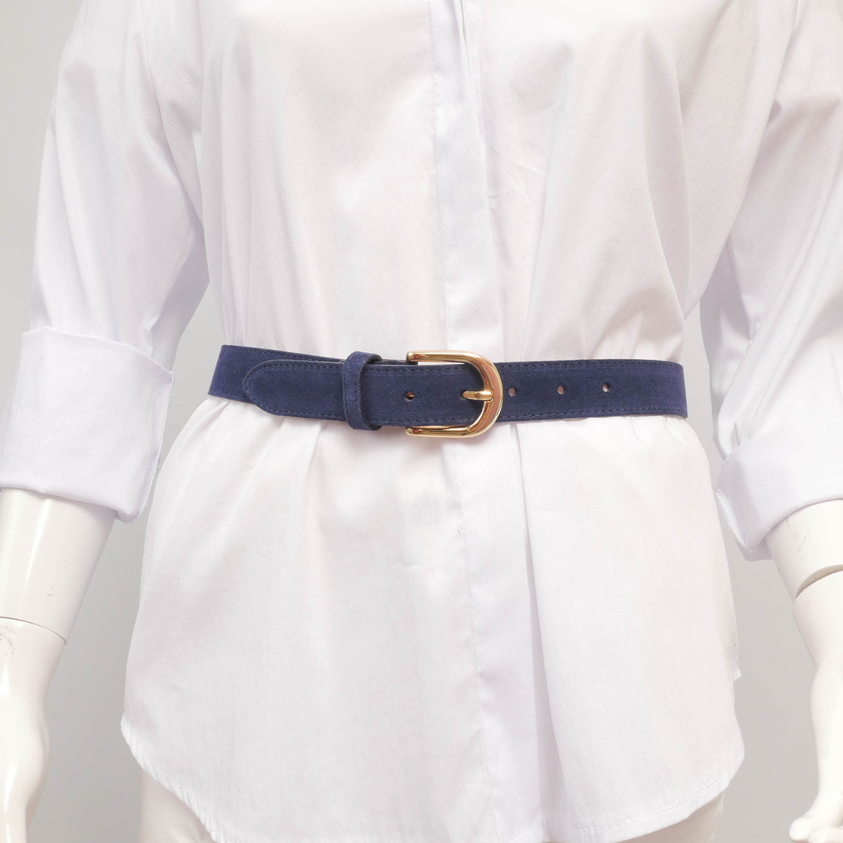 Suede leather belt with rounded buckle, 2