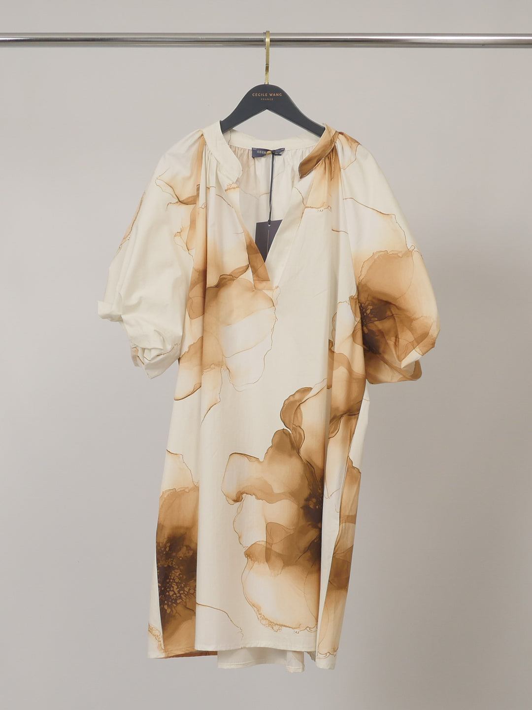 Robe en coton imprimée à manches bouffantes DB14485-2