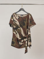 Charger l'image dans la galerie, T-shirt camouflage à nœud drapé TDM26925-2
