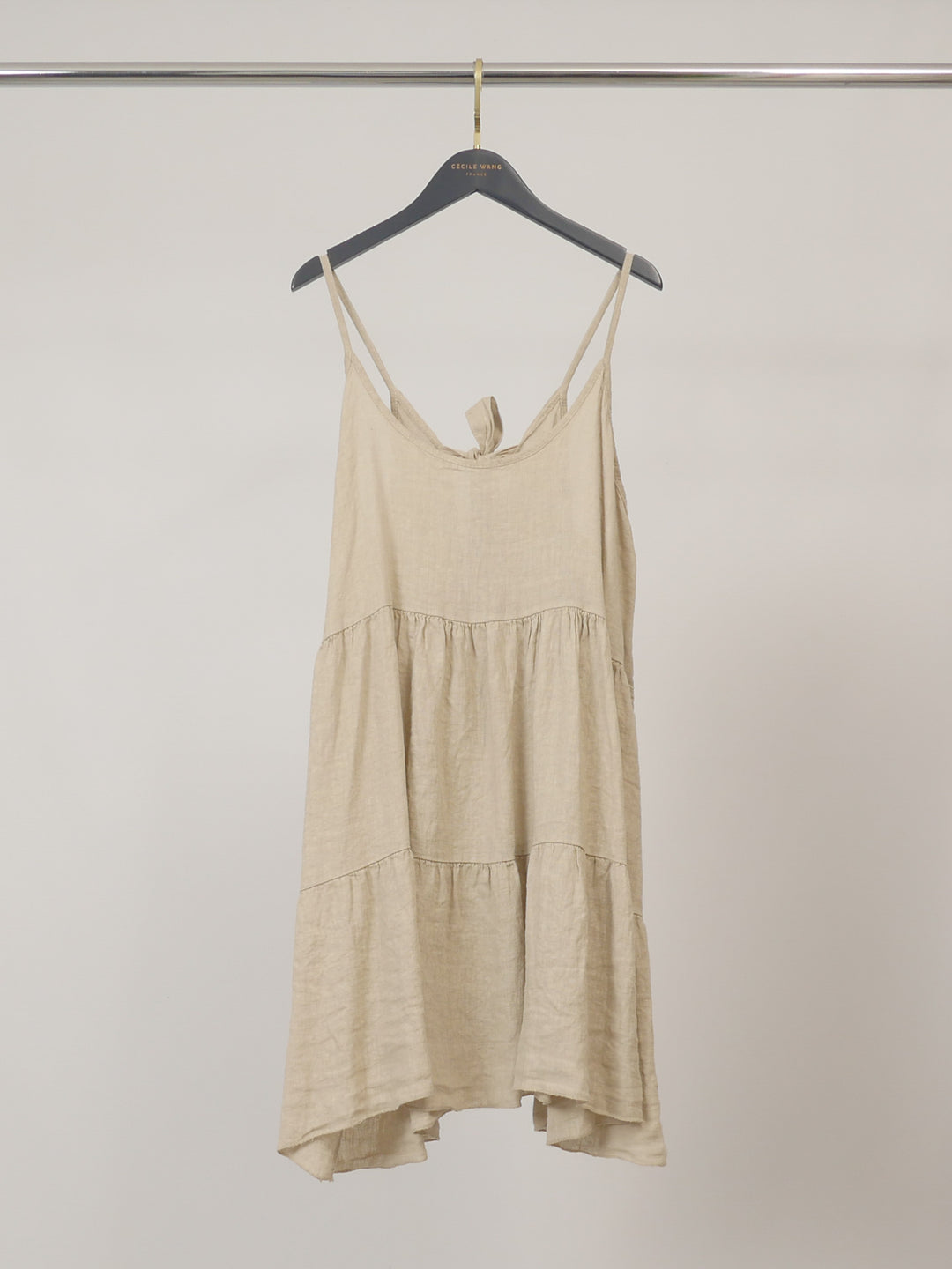 Robe courte en lin à bretelles TDM59525L