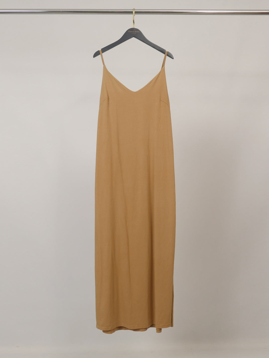 Robe longue en coton à fines bretelles TDM23325