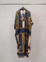 Robe longue satinée à imprimé équestre KD9720VS-2