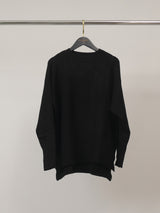 Pull ample à fentes latérales et finitions côtelées – DSY9738