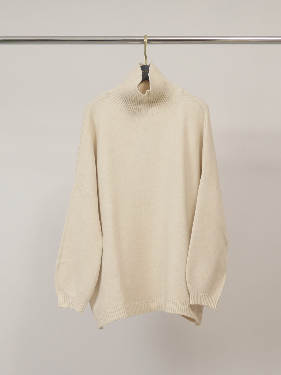 Pull col roulé ample – DSY9761