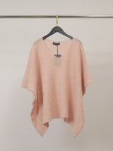 Pull ample en mohair à col V et ligne souple – MCL24036