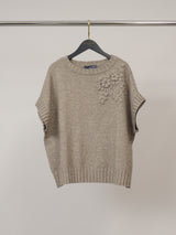Pull col rond à fleurs en relief DSY9724