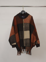 Poncho en laine à franges – MJ84202-2