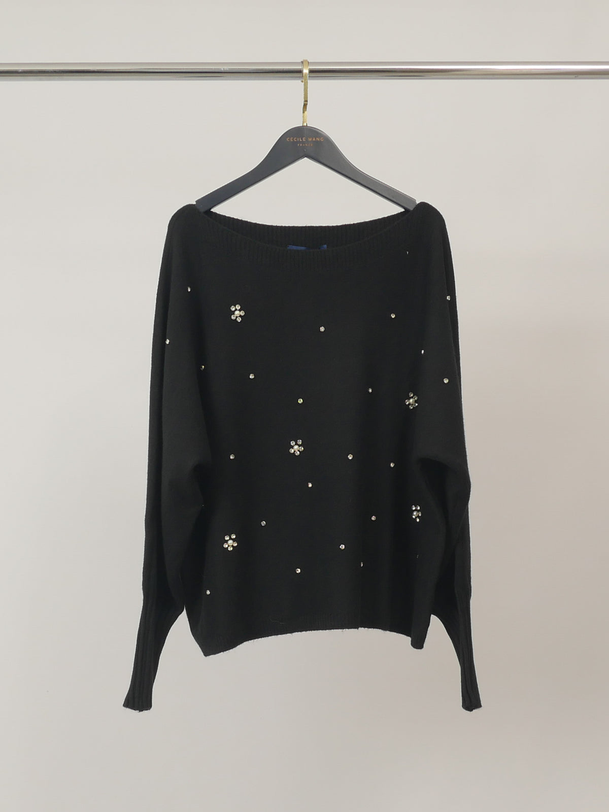 Pull col bateau perlé – HY26057