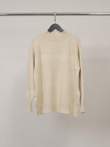 Pull en maille col montant à boutons latéraux – HY5032