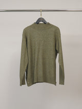 Pull en maille col montant à boutons latéraux – HY5032