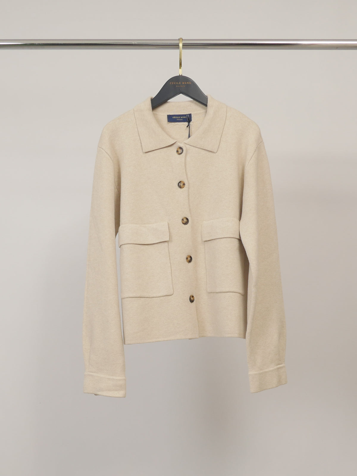 Veste en maille à poches plaquées – HY26036