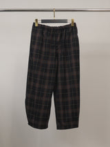Pantalon large à carreaux et taille élastiquée – THS67625PO2