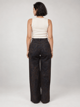 Pantalon large effet denim imprimé léopard – PF5421