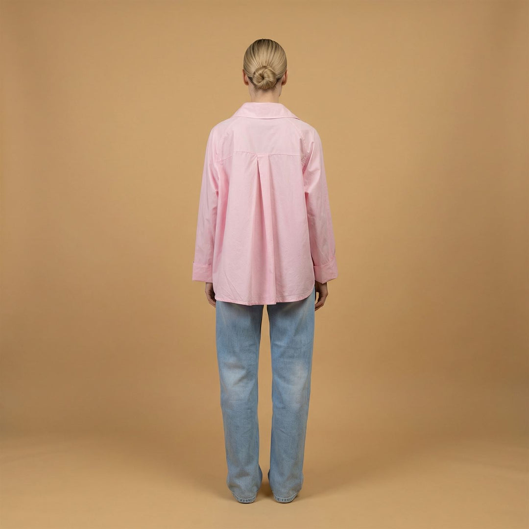 Cotton shirt with asymmetrical buttoning db14916