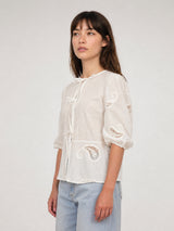 Chemise légère nouée à broderie anglaise TDM09124