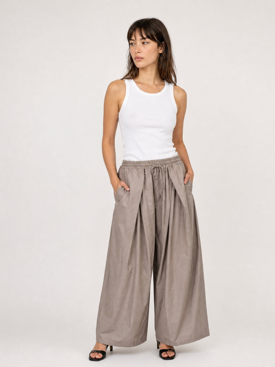 Pantalon ample en coton léger à taille élastiquée TDM55326