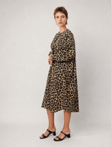 Robe léopard à volant – TDM65326