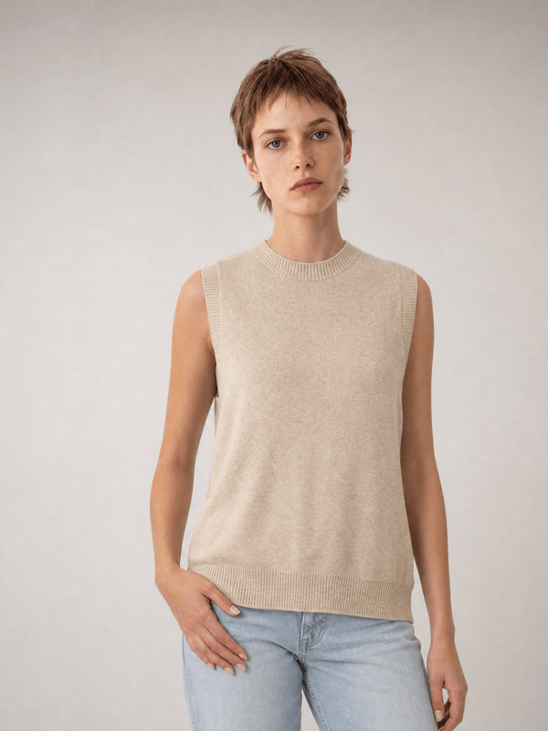 Pull fluide sans manches à fentes YF570190