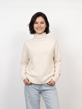 Pull col roulé à détails côtelés graphiques – YF570732