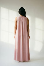 Load image into Gallery viewer, Sleeveless flowing maxi dress CJY3266
