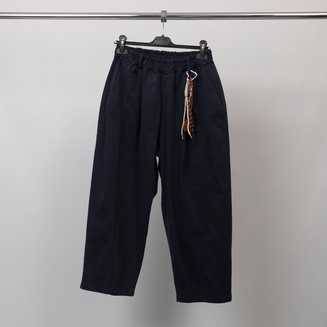 Wide-leg carrot trousers with removable accessory - CVA825198-3